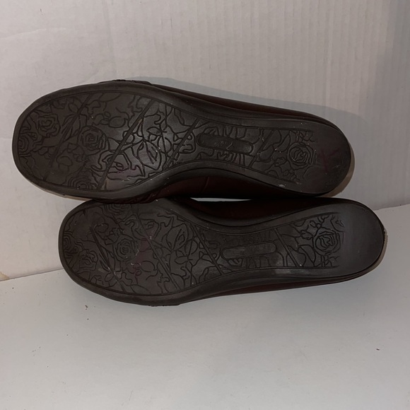 YUU - Picture 3 of 3